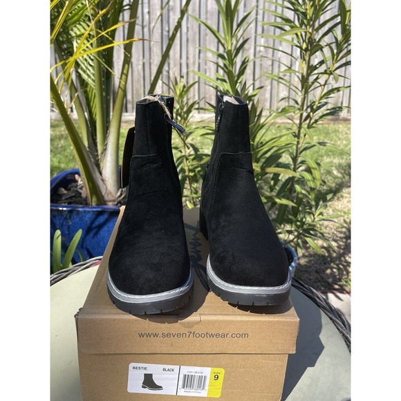 NEW!! SEVEN 7 FOOTWEAR Bestie Ankle Boot, Black, Size 9 - Picture 4 of 11